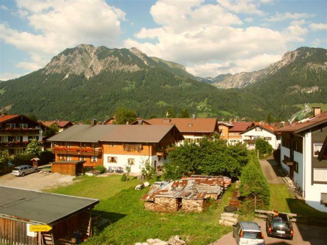 Ferienwohnungen Zint-Spiegl - Bergbahnticket Von Mai Bis November Inklusive! Oberstdorf Eksteriør billede